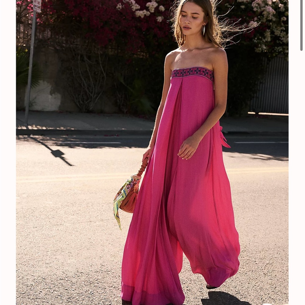 LIKE NEW FREE PEOPLE SERENDIPITY JUMPSUIT!